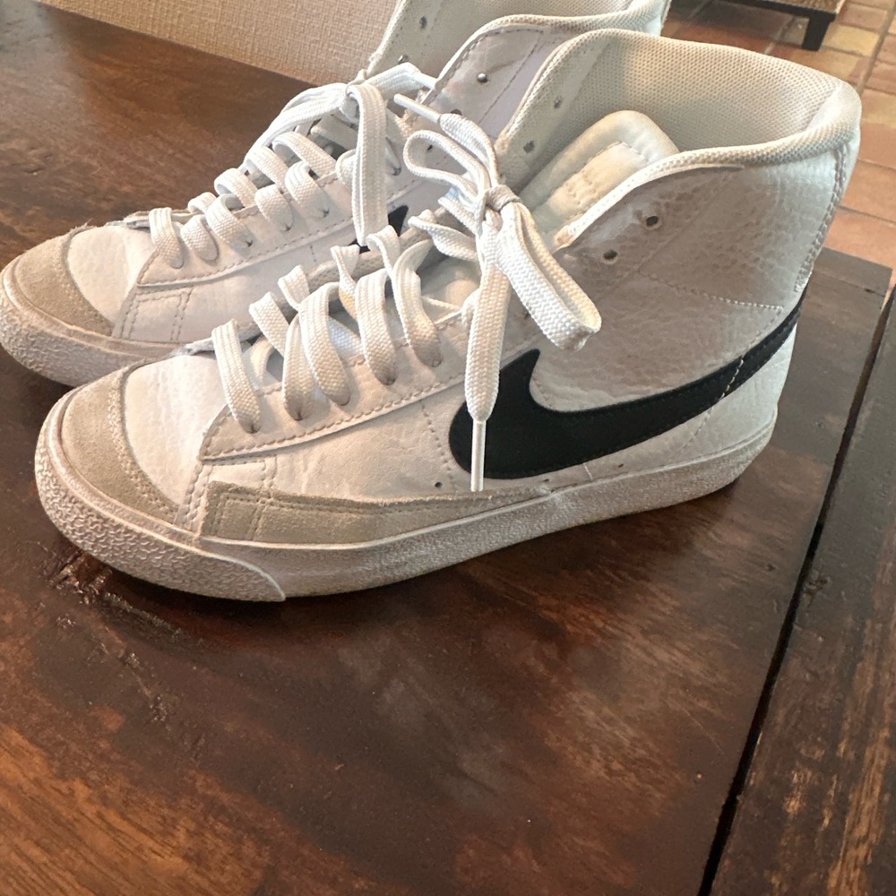 Girls Nike White and Black High-Top Sneakers 4.5